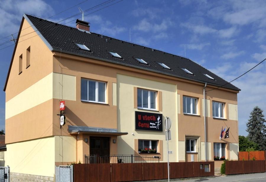 Jičín Pension U Vsech Certu المظهر الخارجي الصورة