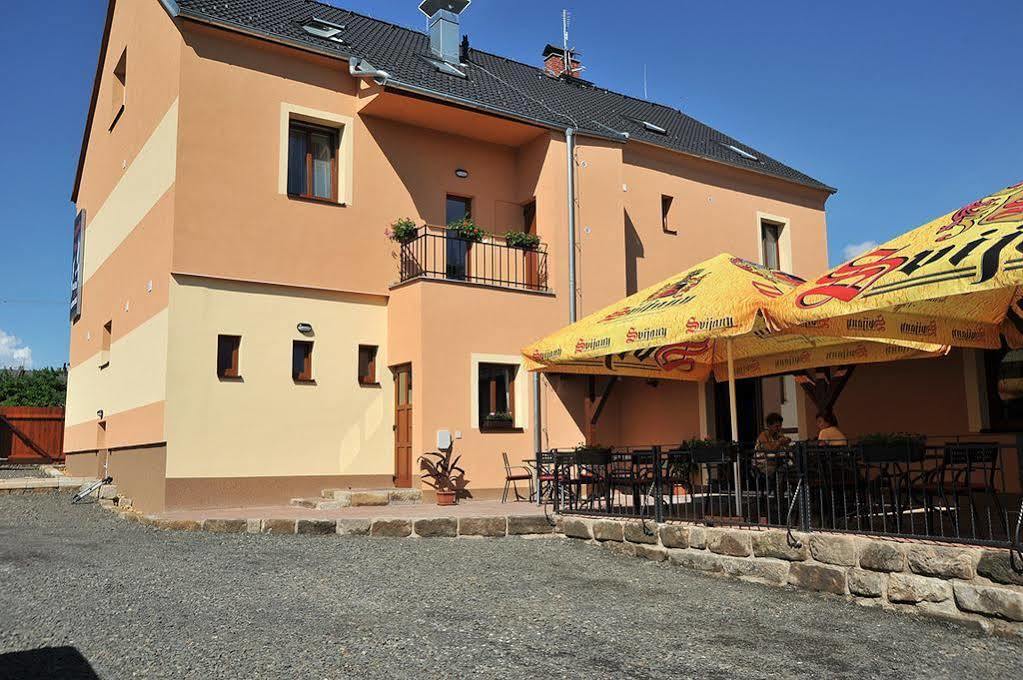 Jičín Pension U Vsech Certu المظهر الخارجي الصورة
